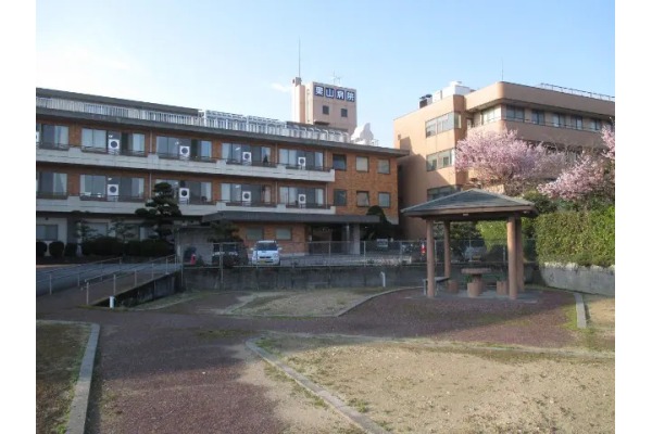 医療法人社団　基伸会　栗山病院・富山県・看護師（療養型病院）