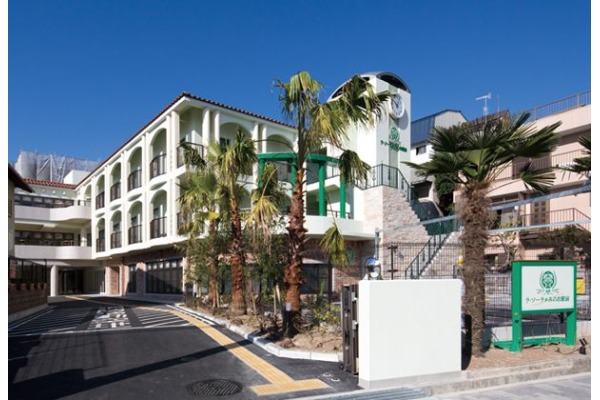 サービス付き高齢者向け住宅　ラ・ソーラ＊みのお駅前・大阪府・看護師（サービス付き高齢者向け住宅）