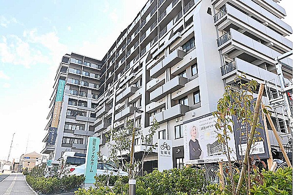 湖街メディカルホーム・埼玉県・介護福祉士（有料老人ホーム）