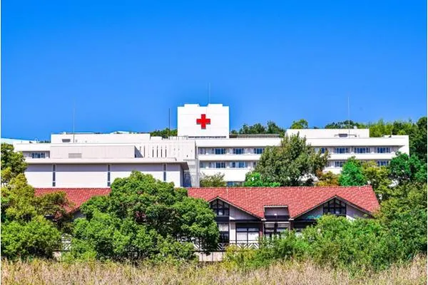 日本赤十字社　高槻赤十字病院・大阪府・看護師・