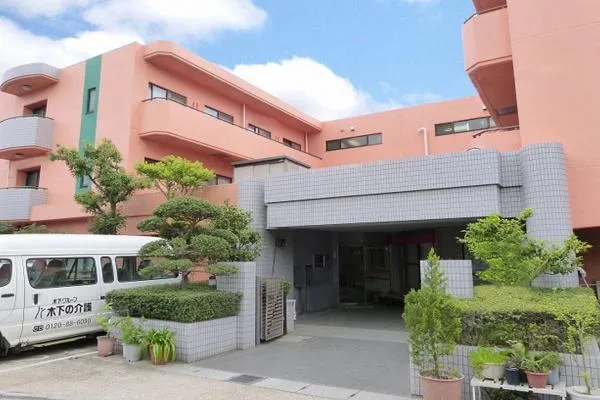 医療法人社団　豊寿会　介護老人保健施設　なつみの郷・千葉県・看護師・