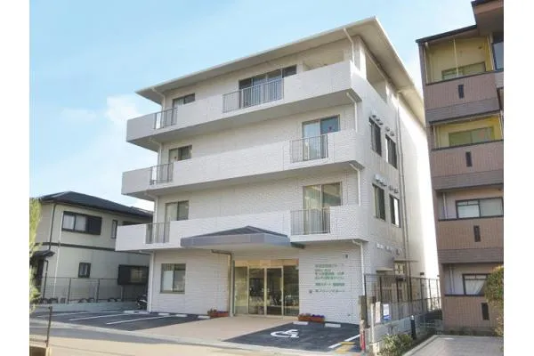 老人保健施設　白寿・京都府・理学療法士・