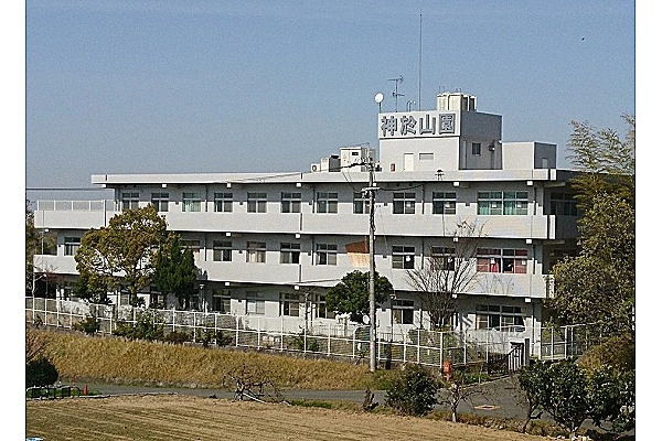 特別養護老人ホーム　神於山園・大阪府・ケアマネージャー・