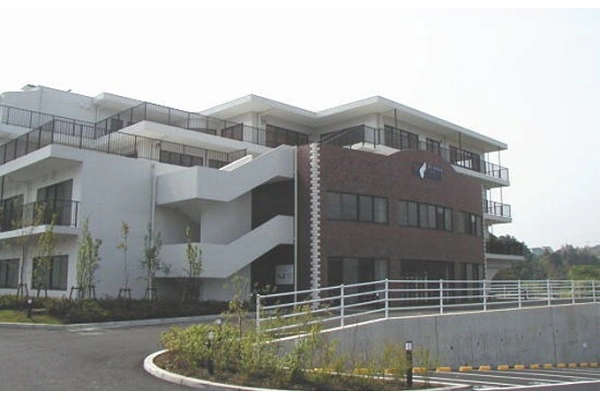介護老人保健施設　ラ・クラルテ・神奈川県・理学療法士・