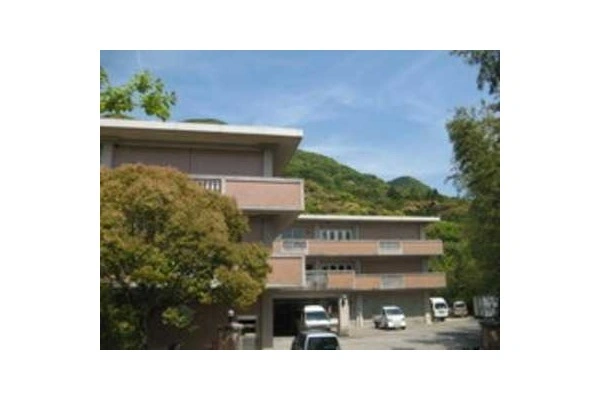 介護老人保健施設　東長崎ナーシングホーム・長崎県・看護師・