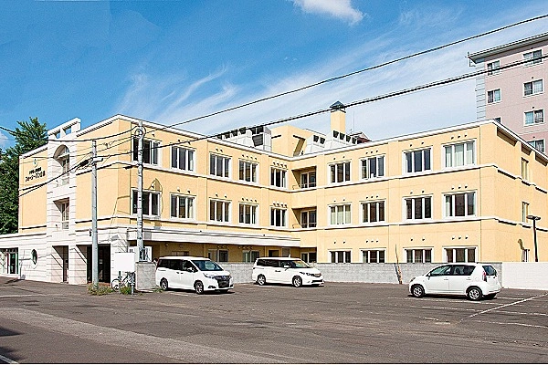 介護老人保健施設　フォーシーズン山鼻・北海道・介護職・