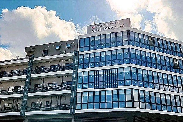 医療法人　桃の木会　那覇リハビリクリニック・沖縄県・看護師・