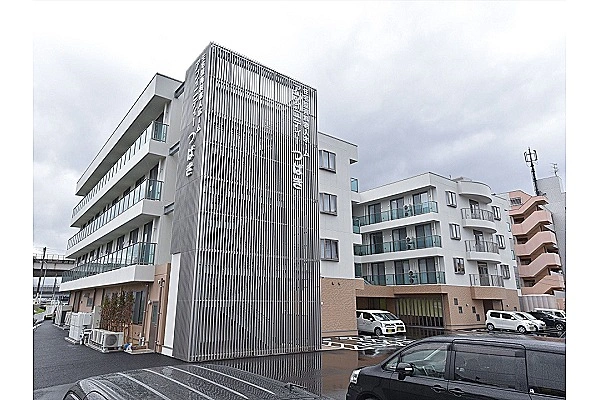 株式会社アフィニティー　住宅型有料老人ホーム　アフィニティーつばき・福岡県・介護職・