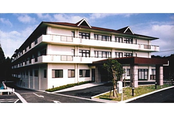 医療法人　ＳＨＩＯＤＡ塩田病院　介護老人保健施設やすらぎの郷・千葉県・看護師・