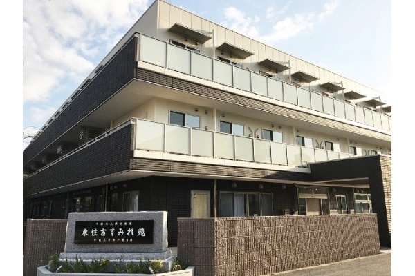 医療法人社団　菫会　介護老人保健施設東住吉すみれ苑・大阪府・看護師・