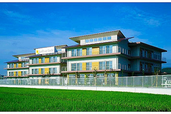 社会福祉法人　向日春秋会　サンフラワーガーデン・京都府・介護職・