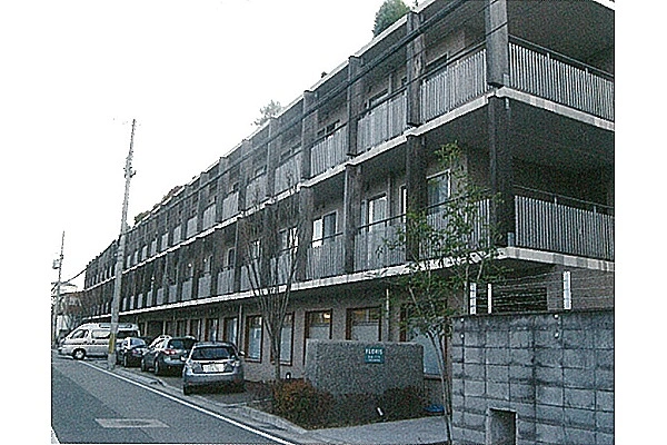 医療法人社団　薫会　フローリス介護老人保健施設・兵庫県・看護師・