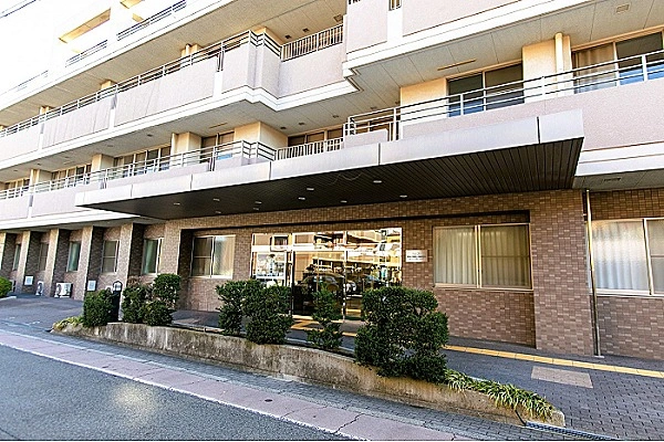 西中介護老人保健施設ヴィーブルジョワ・大阪府・介護職・