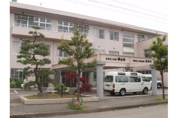 高岡老人保健施設　長寿苑・富山県・ケアマネージャー・