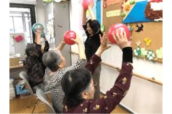 株式会社万里　あゆケアステーション・大阪府・介護職・