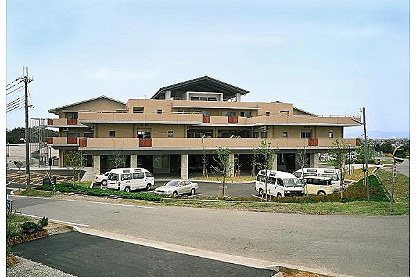 高齢者総合ケア福祉施設　ふたばの里・兵庫県・看護師・