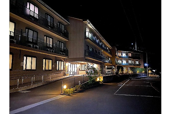 社会福祉法人　春友会　特別養護老人ホーム　もくれん・長崎県・介護職・