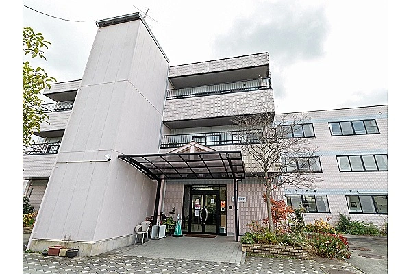 住宅型有料老人ホーム　サンブレラ　吉備中山・岡山県・介護職・