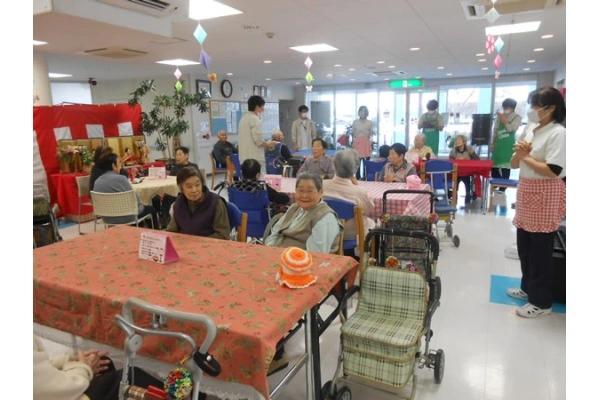 医療法人平成博愛会　介護老人保健施設ケアホーム鷲敷・徳島県・管理栄養士・