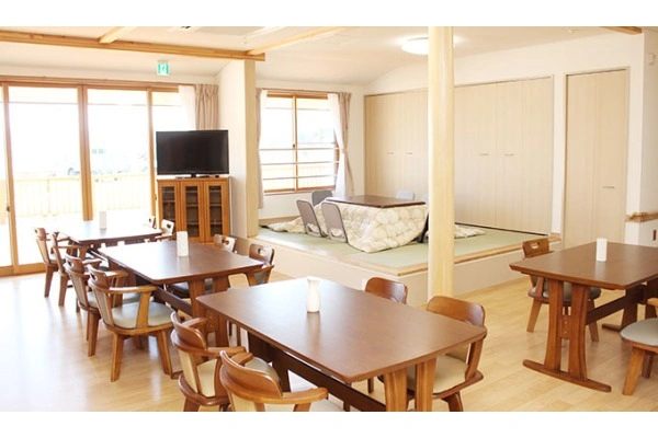 さんぴあの家・長野県・介護職・