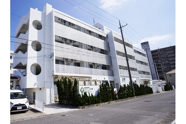 ラ・ペジーブル泡瀬・沖縄県・介護職・