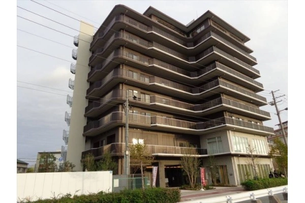 介護付有料老人ホーム　チャーム新大阪淡路・大阪府・介護職・