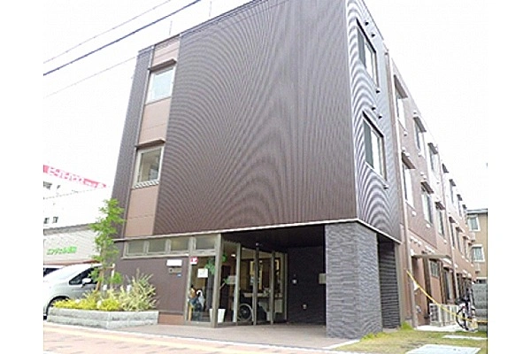 サービス付き高齢者向け住宅　ビーバープレイス光南町・大阪府・介護職・