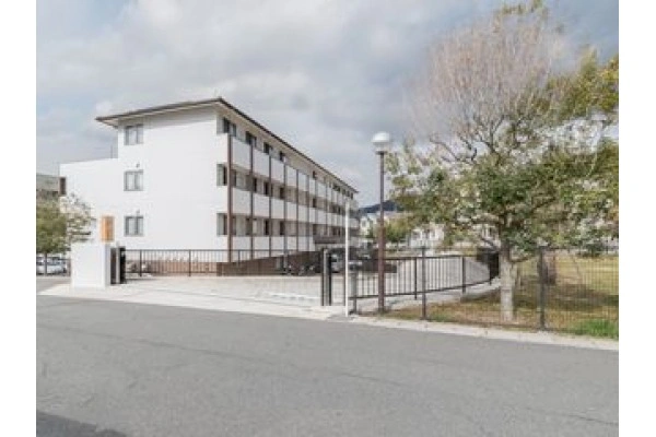 デイサービスセンター　こもれびの家・京都府・介護職・