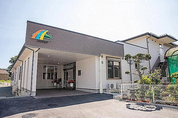 住宅型有料老人ホーム　こはくの風　内丸・岩手県・介護職・