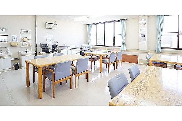 医療法人　井上内科病院　萩の原老人保健施設・三重県・看護師・