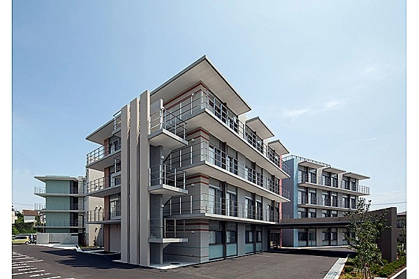 社会福祉法人　絆会　特別養護老人ホーム　リアメゾン戸塚・神奈川県・介護職・