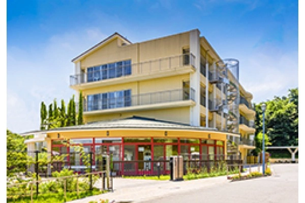 社会福祉法人　若竹大寿会　介護老人保健施設リハリゾート青葉・神奈川県・歯科衛生士・