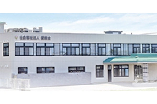 社会福祉法人　愛燦会　特別養護老人ホーム　長寿の里・津島・愛知県・介護職・