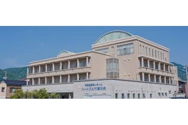 社会福祉法人　仁寿会　特別養護老人ホーム　ハートフル竹原中　央・広島県・看護師・