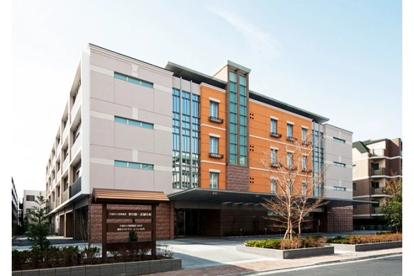 医療法人社団　葵会　介護老人保健施設　葵の園・武蔵小杉・神奈川県・介護職・