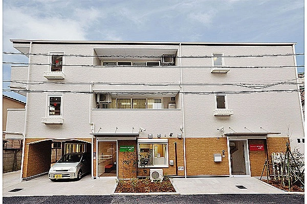 グループホームゆりの花　坂下・東京都・介護職・