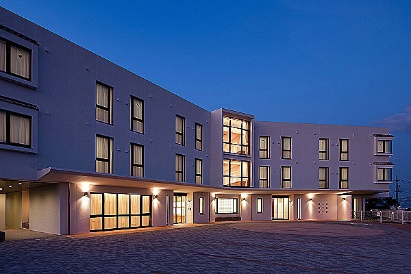 老人ホーム　カーサ・ミーア・広島県・看護師・