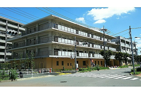 特別養護老人ホームは～とふる・東京都・介護職・