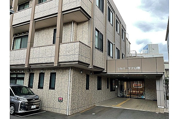 医療法人　山本会　介護老人保健施設　シルバーケア日野・福井県・介護職・