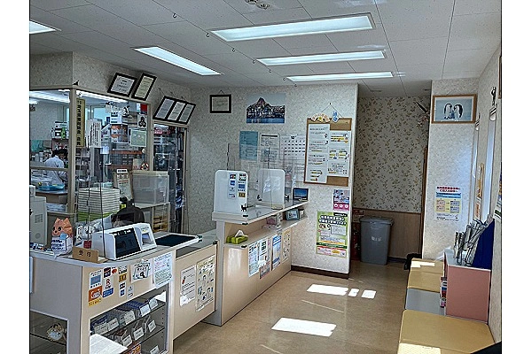 有限会社　国東　クニサキ薬局・埼玉県・薬剤師・