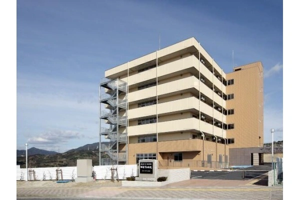 医療法人社団菫会　介護老人保健施設　田辺すみれ苑・和歌山県・理学療法士・