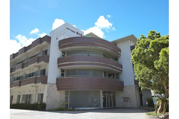 医療法人　タピック　介護老人保健施設　亀の里・沖縄県・看護師・