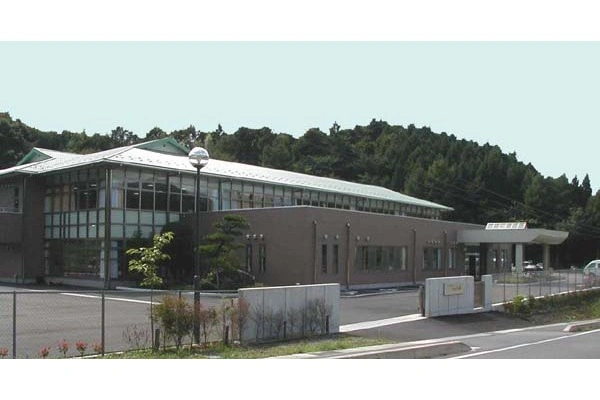 医療法人パテラ会　介護老人保健施設　りんどうの里・群馬県・介護職・