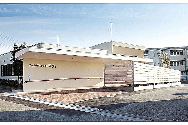デイサービスアヴィ・兵庫県・介護職・