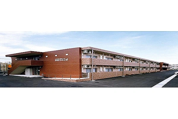 医療法人社団　凌雲会　住宅型有料老人ホーム加納の里　すずらん・宮崎県・看護師・