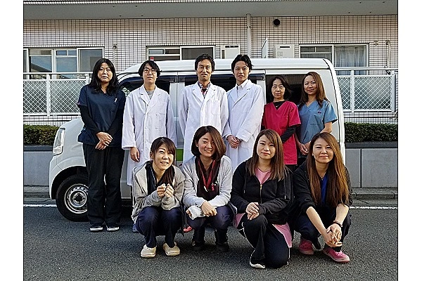 つづき歯科クリニックたまプラーザ　岩崎宏志・神奈川県・歯科衛生士・
