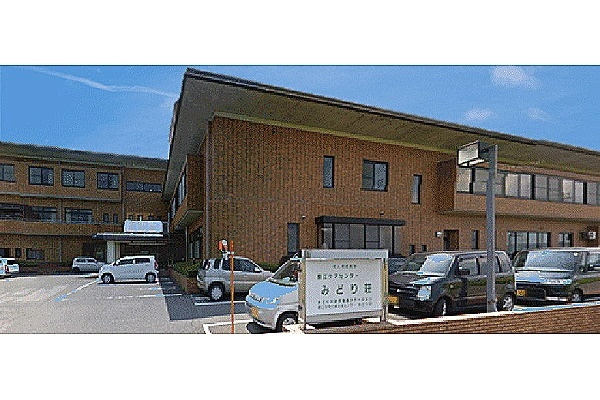 医療法人東山会　鯖江ケアセンター　みどり荘・福井県・看護師・