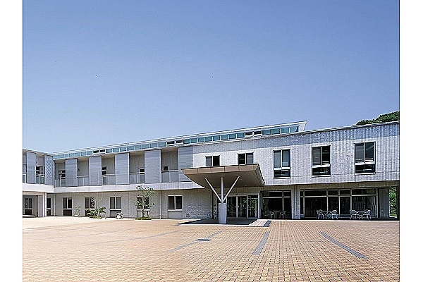 介護老人保健施設　グレースホーム　医療法人　恵愛会・鹿児島県・薬剤師・