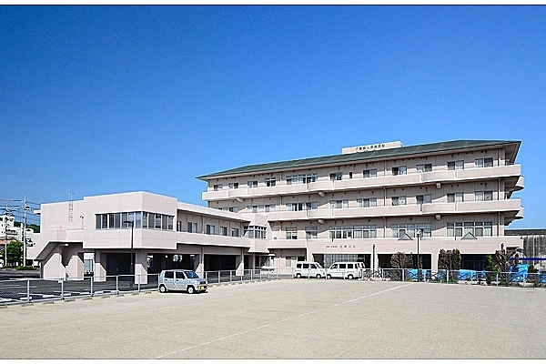 医療法人社団十仁会　介護老人保健施設　白寿の杜・香川県・理学療法士・