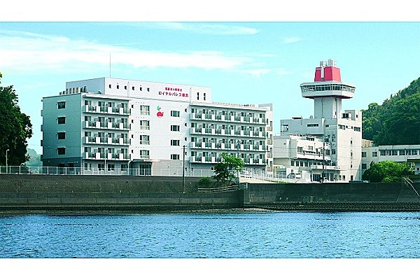 医療法人社団若鮎　介護老人保健施設ライブリ－ハウス輝・高知県・看護師・